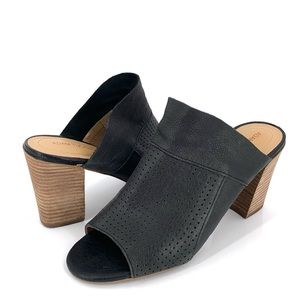 Adam Tucker Peep-Toe Chunky Stacked Wood Heel Mule Slides in Black Size 9